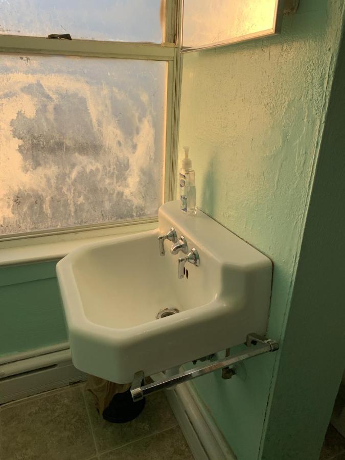 נורפולק Rustic Rooftop Delight - Bay Front Apts מראה חיצוני תמונה
